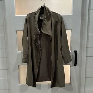 Babaton Jacket - olive green